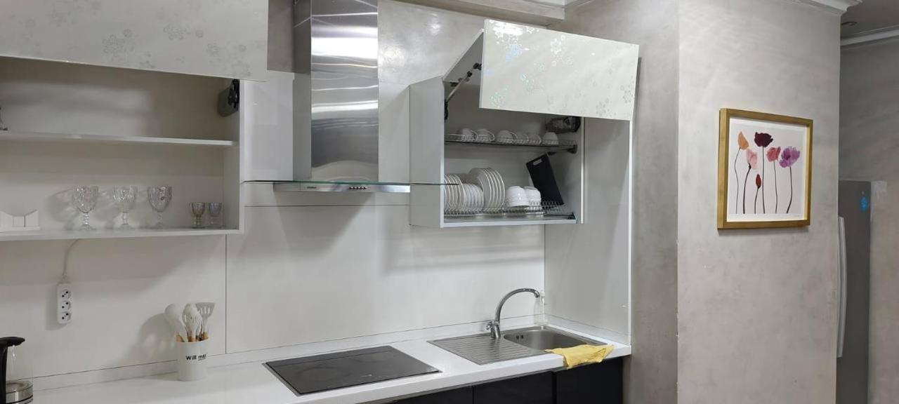 Nurly Tau 2Room Apartments Алматы Экстерьер фото